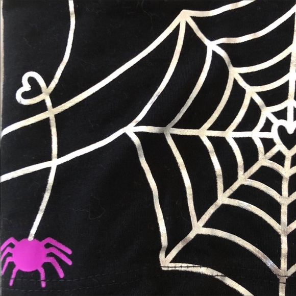 🌟 Halloween Trick or Treat Tee - Picture 9 of 10